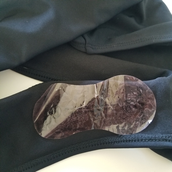 ASOS Missguided | Swimsuit Cutout in Back - Picture 8 of 8